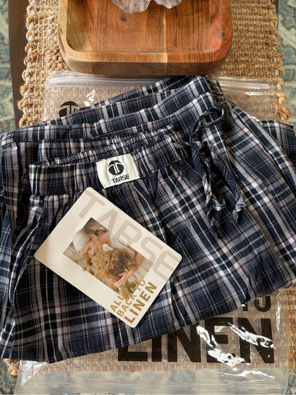 Tarse Plaid Barrel Leg Harem Pants - Picture 2 of 5
